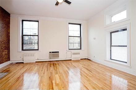 5th image of 253 W 138th St APT 1R