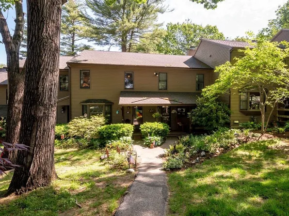 4 Bass Street #G, Newmarket, NH 03857