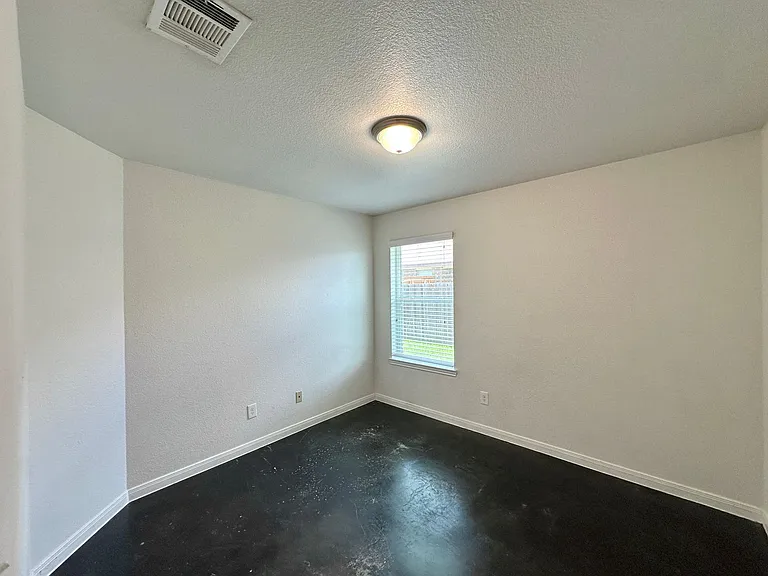 4507 Skyflower Ln — Photo 16