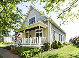 238 Ann St, Saint Paul, MN 55102