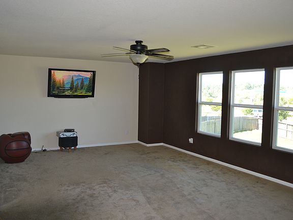 3rd image of 1346 Newsome Glenn Dr