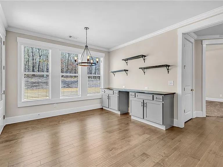 212 Blue Point Pkwy — Photo 17