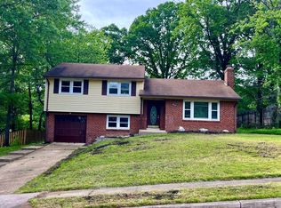 5962 Joffa Pl, Springfield, VA 22150