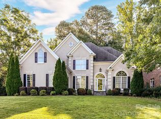 10835 Alexander Mill Dr, Charlotte, NC 28277