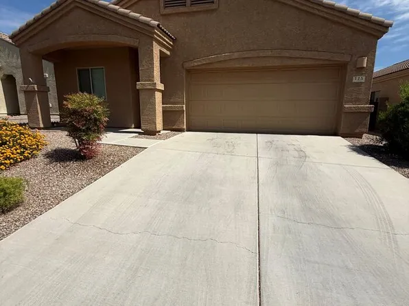 125 E Calle Vivaz, Green Valley, AZ 85614