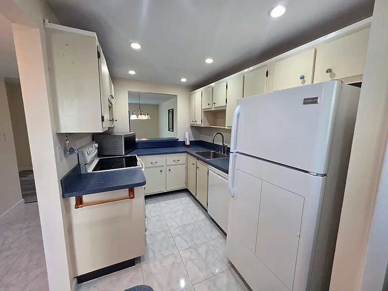 5403 SE Miles Grant Rd #108 — Photo 7