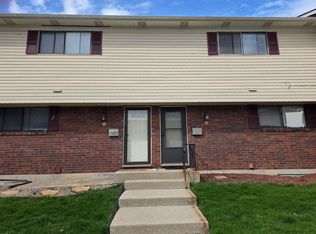 342 W Anderson St, Crown Point, IN 46307