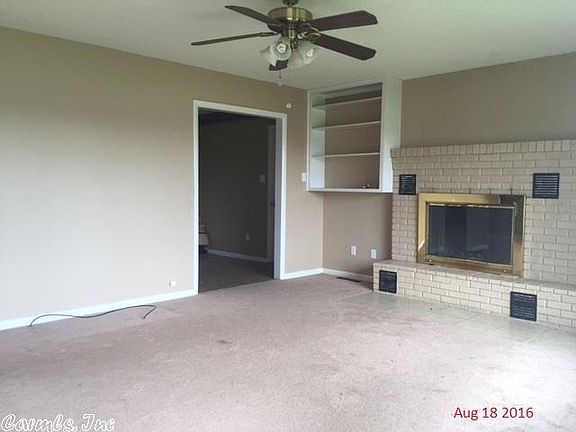 2nd image of 1000 Skyline Dr