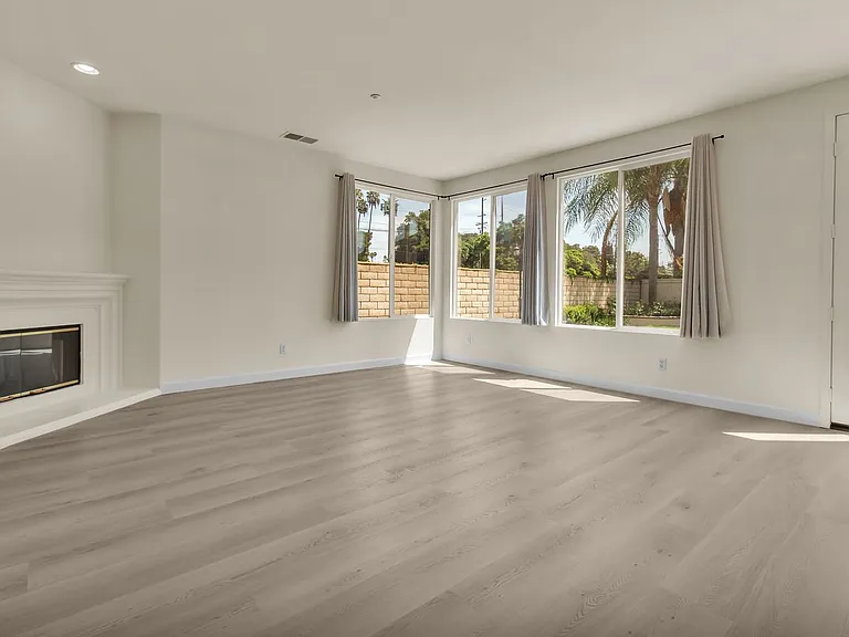 10 Clearwater Cv — Photo 28