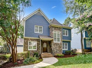 814 Isabel Ct, Charlotte, NC 28211