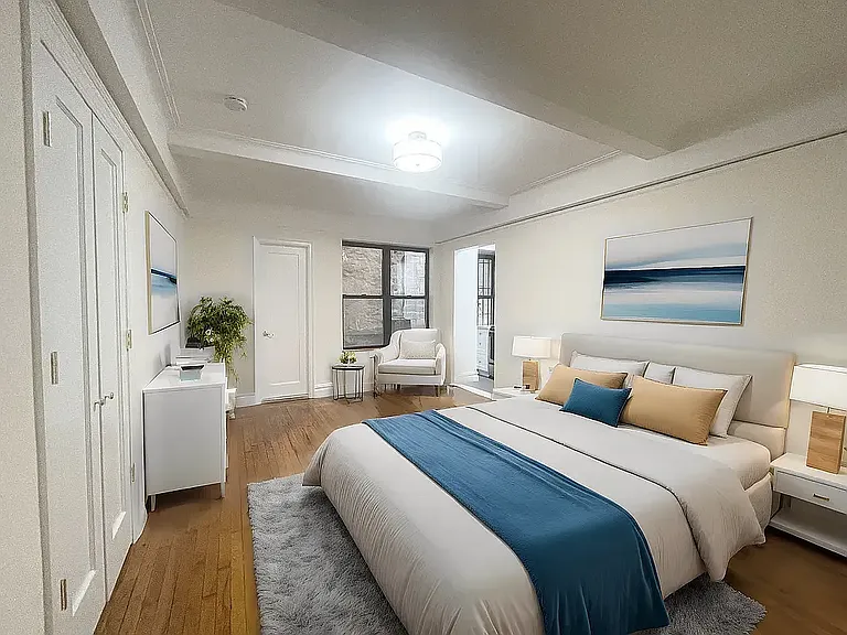 121 E 31st St #1B — Photo 1