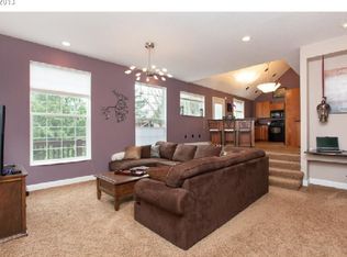 9445 SW 70th Ave, Tigard, OR 97223