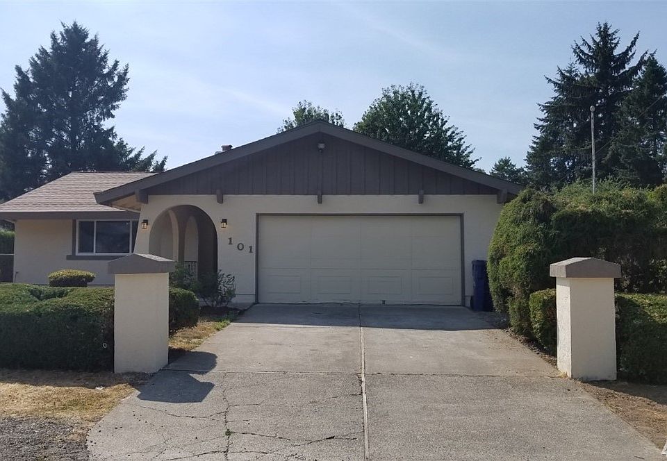 1st image of 101 Riverview Dr NE