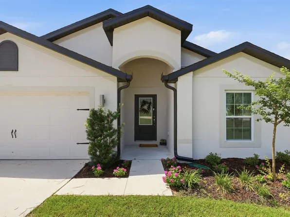 12200 Pine Finch Ave, Weeki Wachee, FL 34614