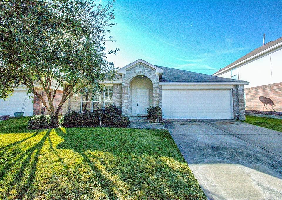 1st image of 3530 Clayton Trace Trl