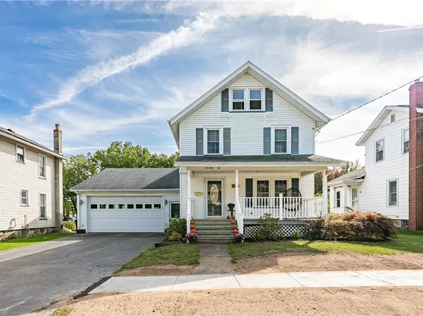 72 Geddes St, Holley, NY 14470