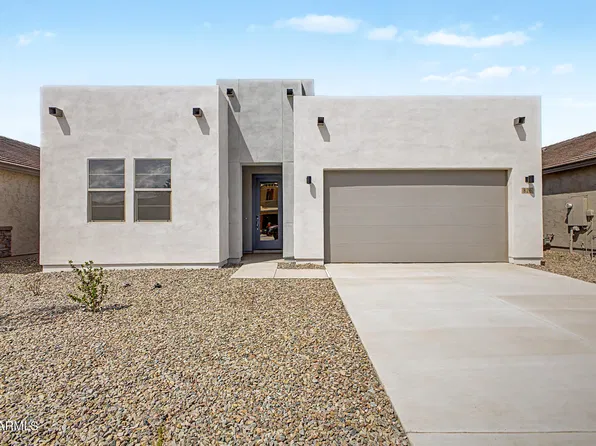 826 W ANGELINA Drive, San Tan Valley, AZ 85140