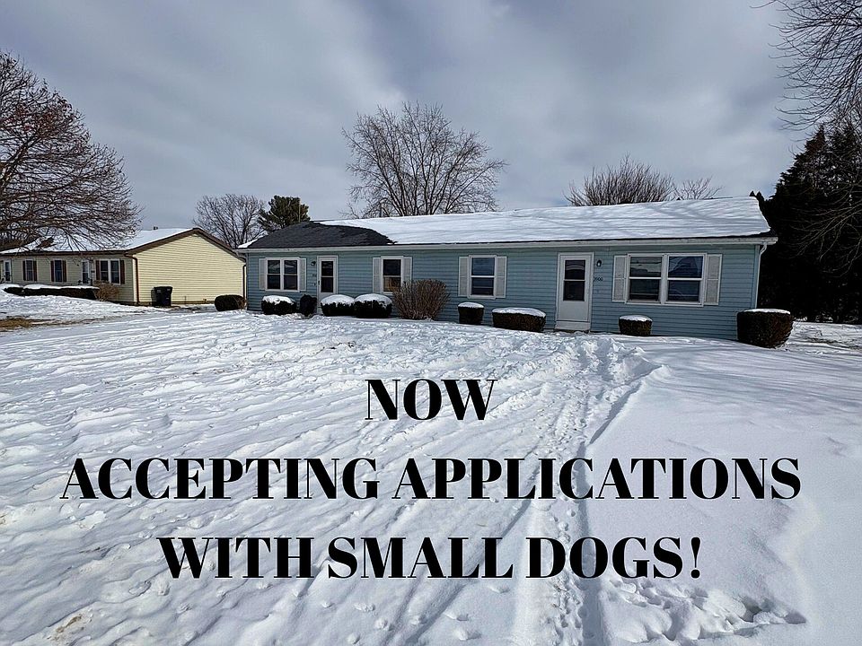 1st image of 3900 & 3910 N Meadow Ridge Dr #3900
