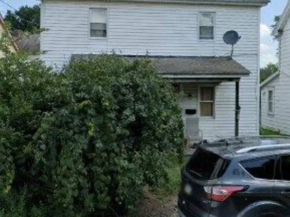 140 Grove Ave, Washington, PA 15301