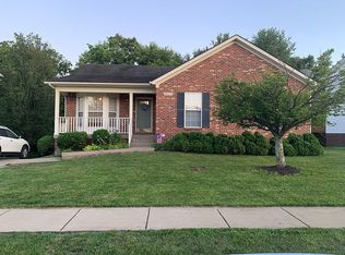 269 Woodfield Cir, Shelbyville, KY 40065