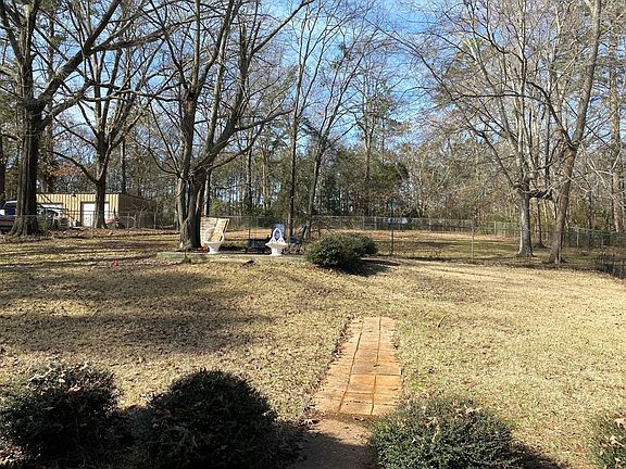 5th image of 379 County Road 508