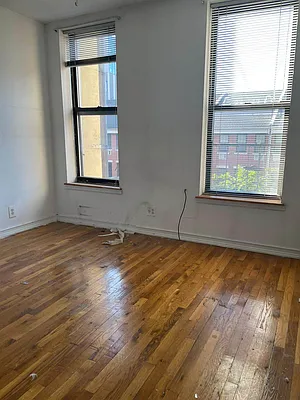 Rented by Best Apartments North Inc | media 28