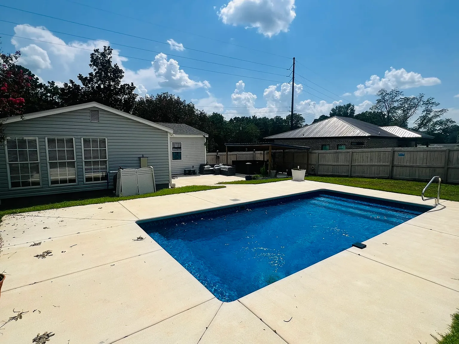 2 bed, 1261 sqft, $1,200 — Photo 3