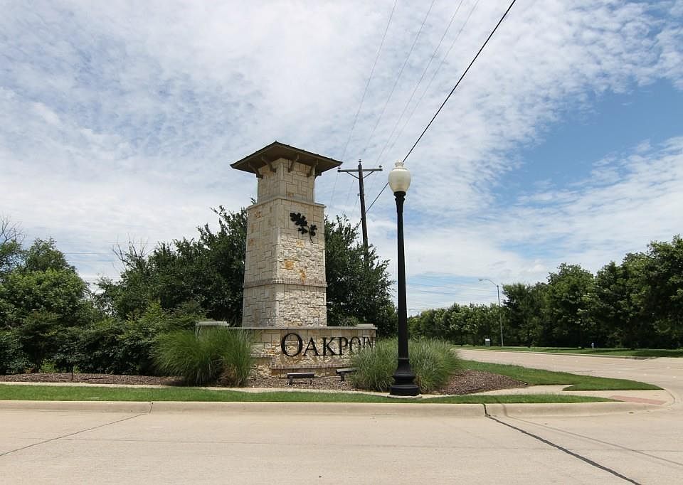 1st image of 6213 Tower Ct