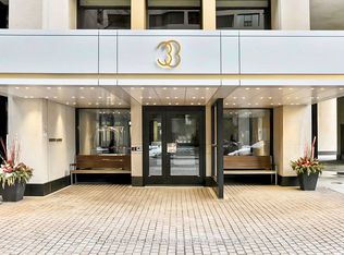 33 Harbour Square, Toronto, ON M5J 2G2