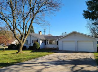 404 E Forest St, Edmore, MI 48829