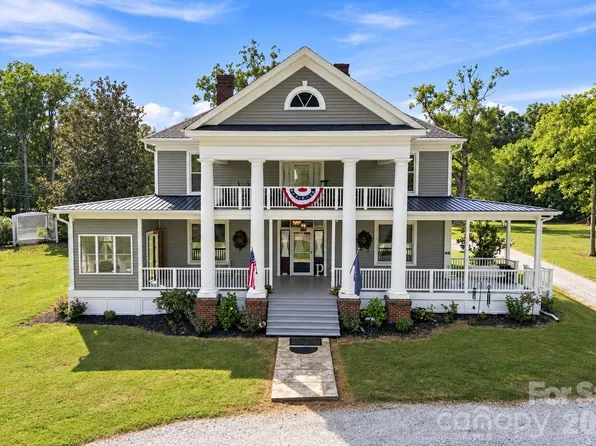 3628 Rainey Ave, Sharon, SC 29742