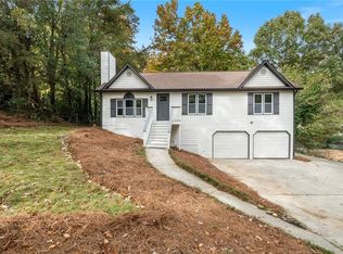 39 Indian Springs Dr NE, Rydal, GA 30171
