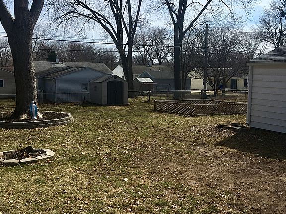 Backyard-Shed and Garden