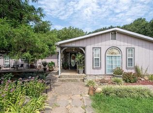 590 Cedar Rock Rd, Hoschton, GA 30548