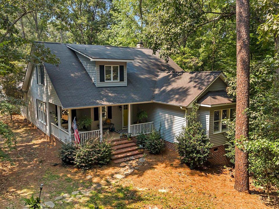 1st image of 111 Cooper Dr