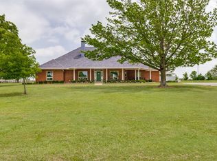 7532 Preston Rd, Denison, TX 75020
