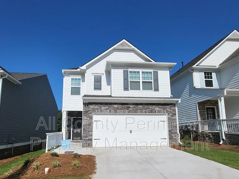 52 Berry Dr — Photo 1