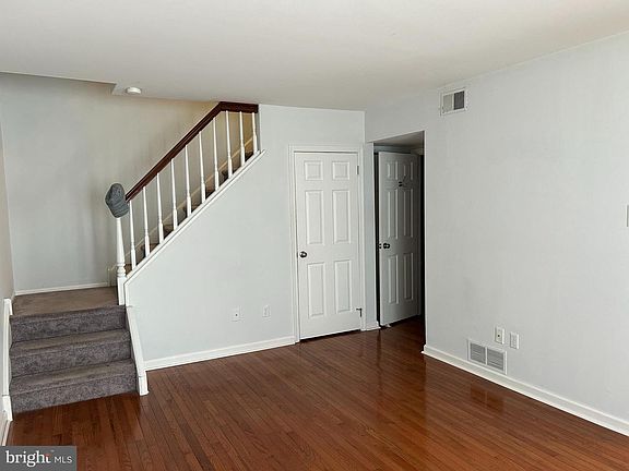 3rd image of 5200 Hilltop Dr APT L17
