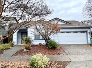 7207 16th Hole Dr, Windsor, CA 95492