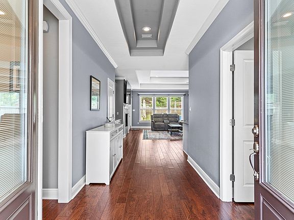 5th image of 2202 Blakely Ct