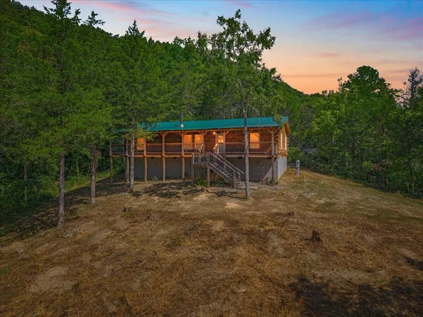 468 County Rd, Englewood, TN 37329