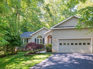 412 Wakefield Dr, Locust Grove, VA 22508