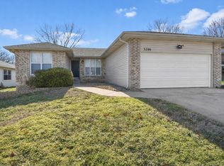 3206 E Lark St, Springfield, MO 65804