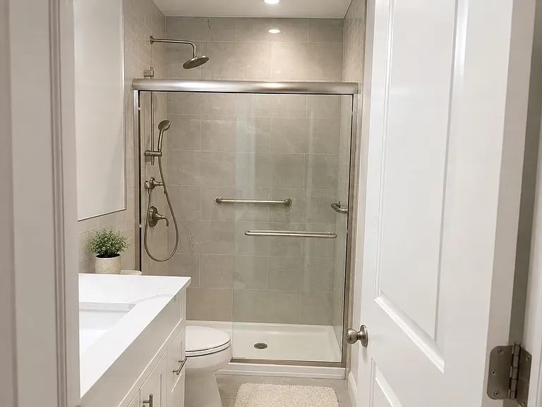 2nd full bath for guest