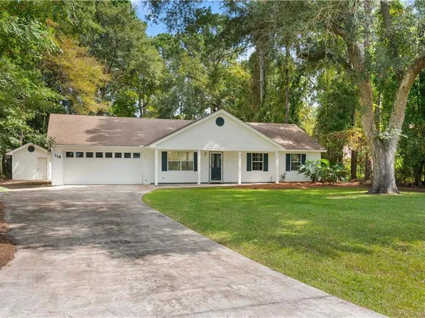 118 Brandenberry Rd, Brunswick, GA 31523