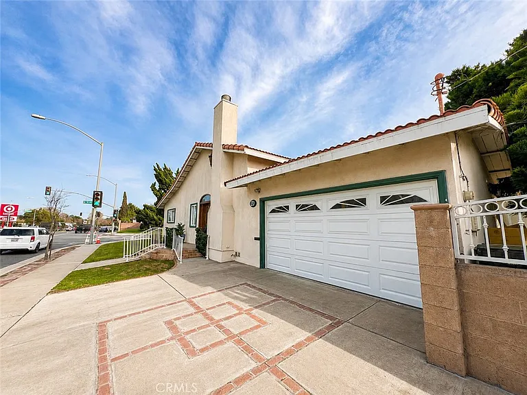 3606 Sepulveda Blvd — Photo 1