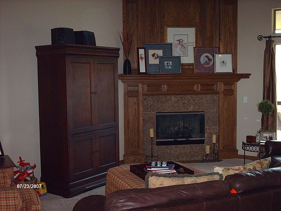 great room w/ fireplace