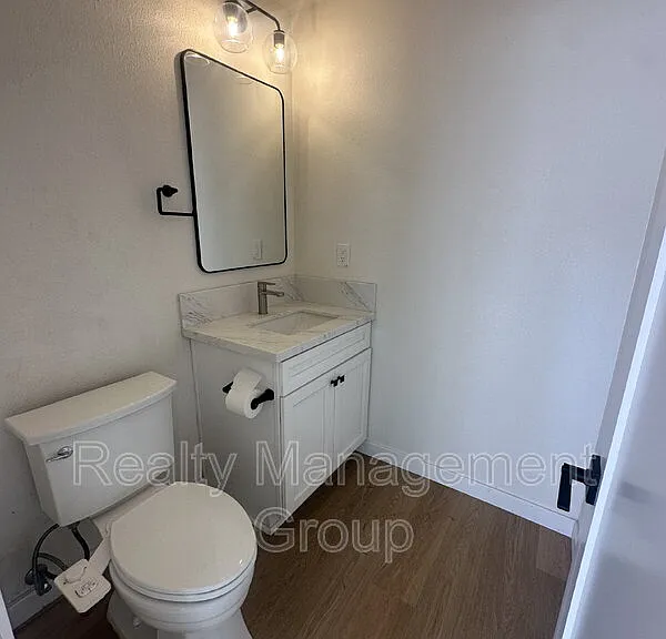 11218 Poblado Rd — Photo 15