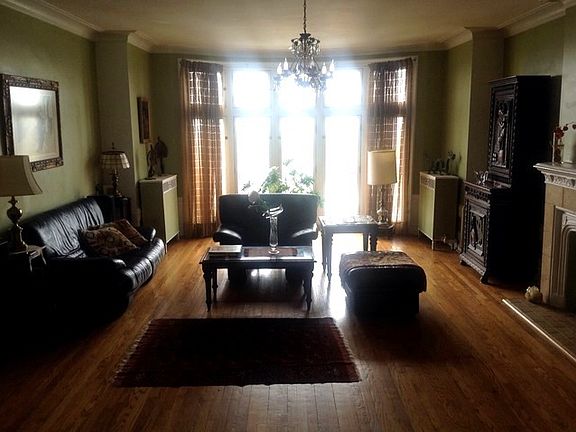 4th image of 5421 S Cornell Ave APT 11