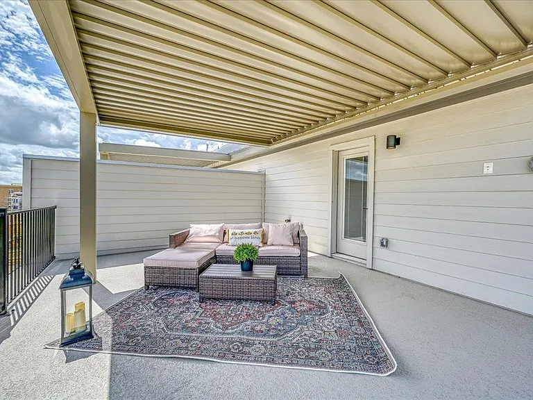 228 John Webster St — Photo 24